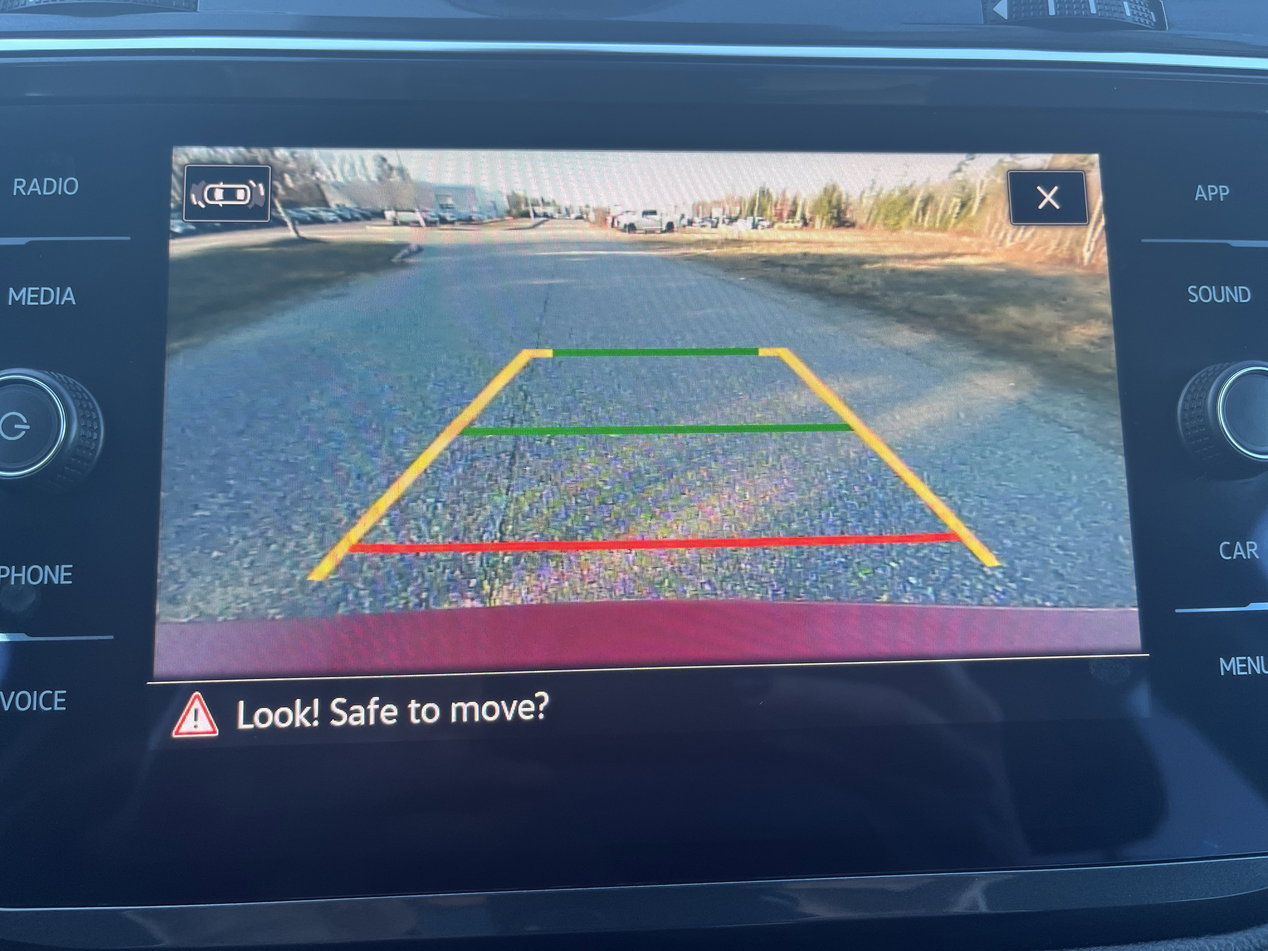 Used 2023 Volkswagen Tiguan SE image 26