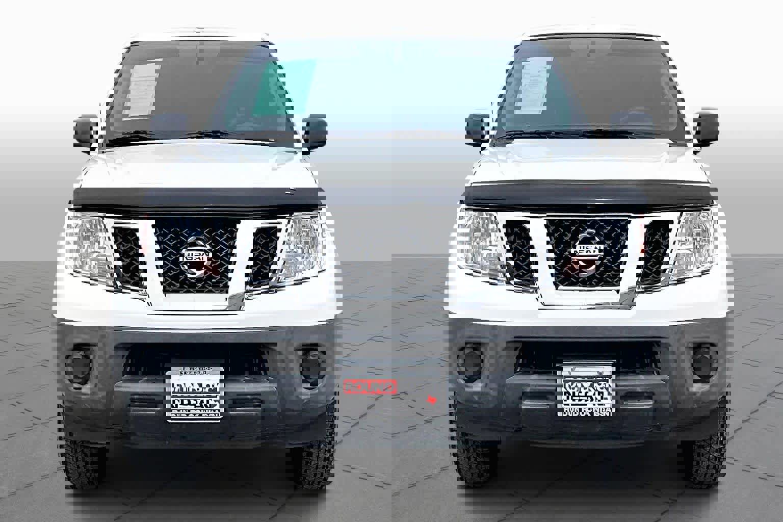 Used 2016 Nissan Frontier SV image 4