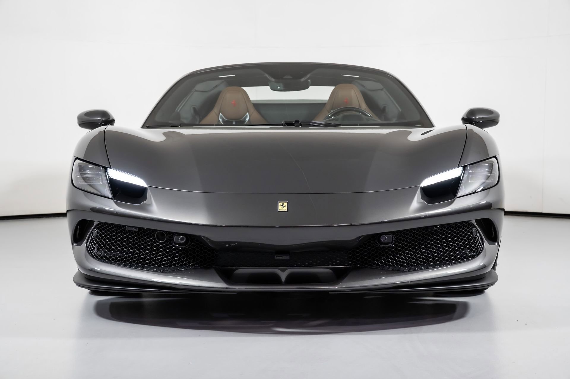 Used 2023 Ferrari 296 GTS RWD image 23