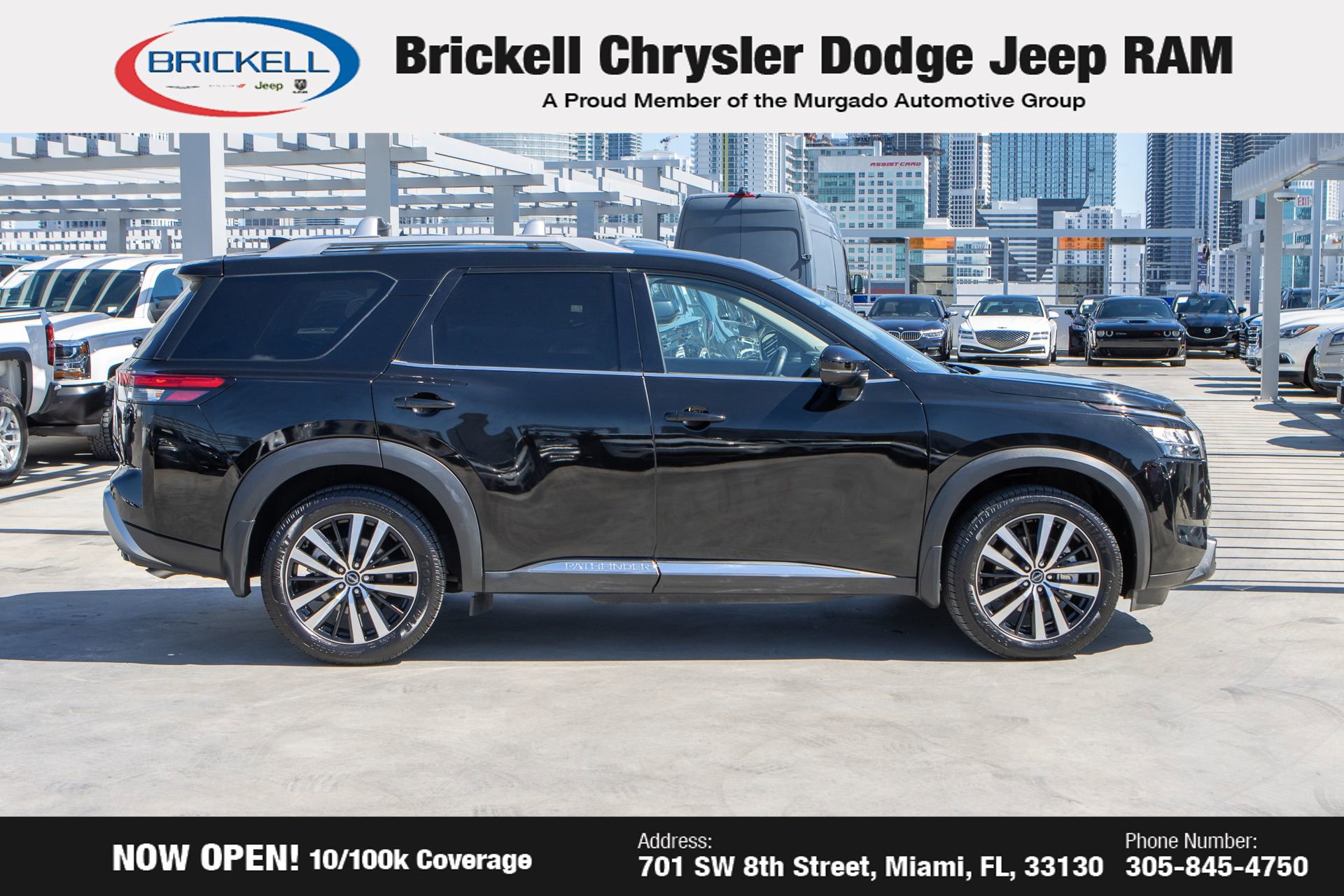 Used 2023 Nissan Pathfinder Platinum w/ Cargo Package image 4