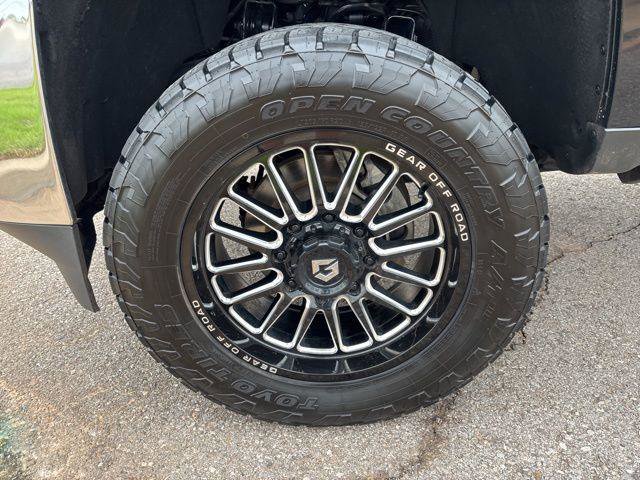 Used 2016 Chevrolet Silverado 2500 LT w/ All Star Edition image 10