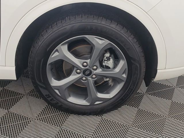 Used 2024 Ford Escape ST-Line Select image 25