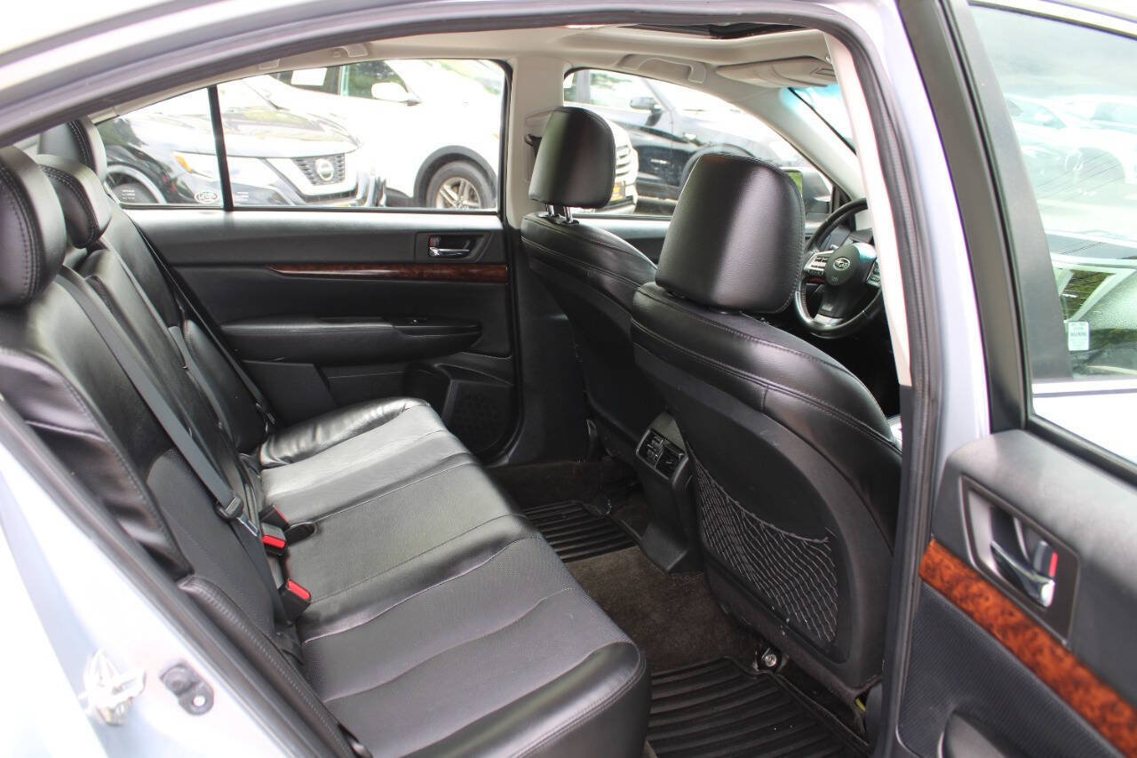 Used 2013 Subaru Legacy 2.5i Limited AWD/4WD image 26