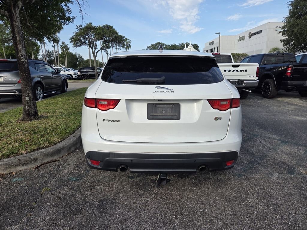 Used 2020 Jaguar F-PACE Premium AWD/4WD image 4