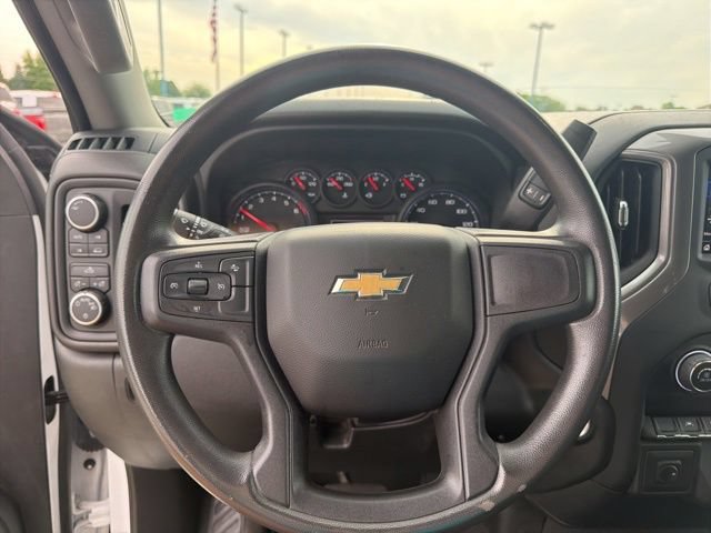 Used 2023 Chevrolet Silverado 1500 Custom AWD/4WD image 26