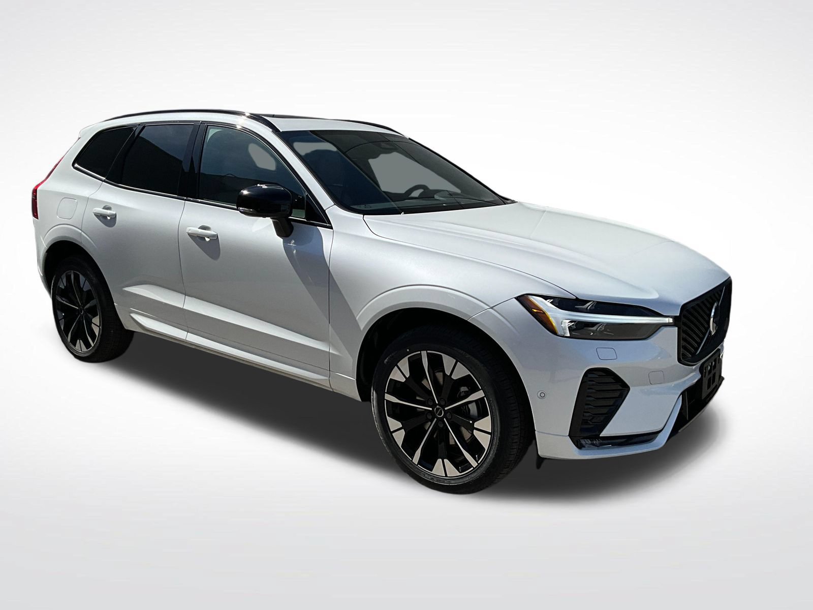 New 2026 Volvo XC60 B5 Plus w/ Climate Package AWD/4WD image 7