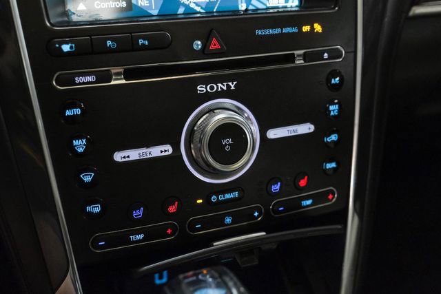 Used 2018 Ford Explorer Platinum image 27