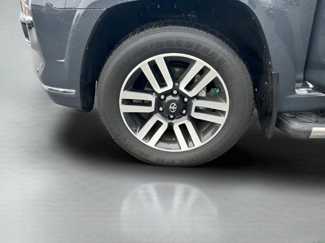 Used 2024 Toyota 4Runner Limited image 23