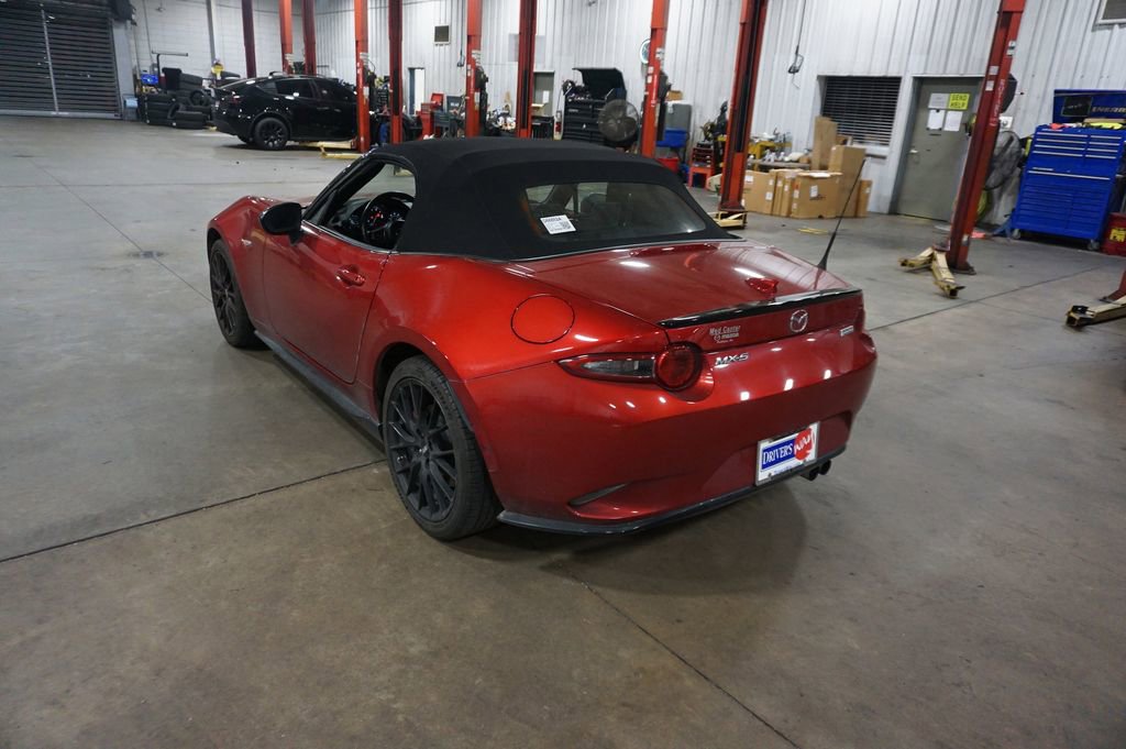 Used 2016 MAZDA MX-5 Miata Club w/ Brembo/BBS Package image 16