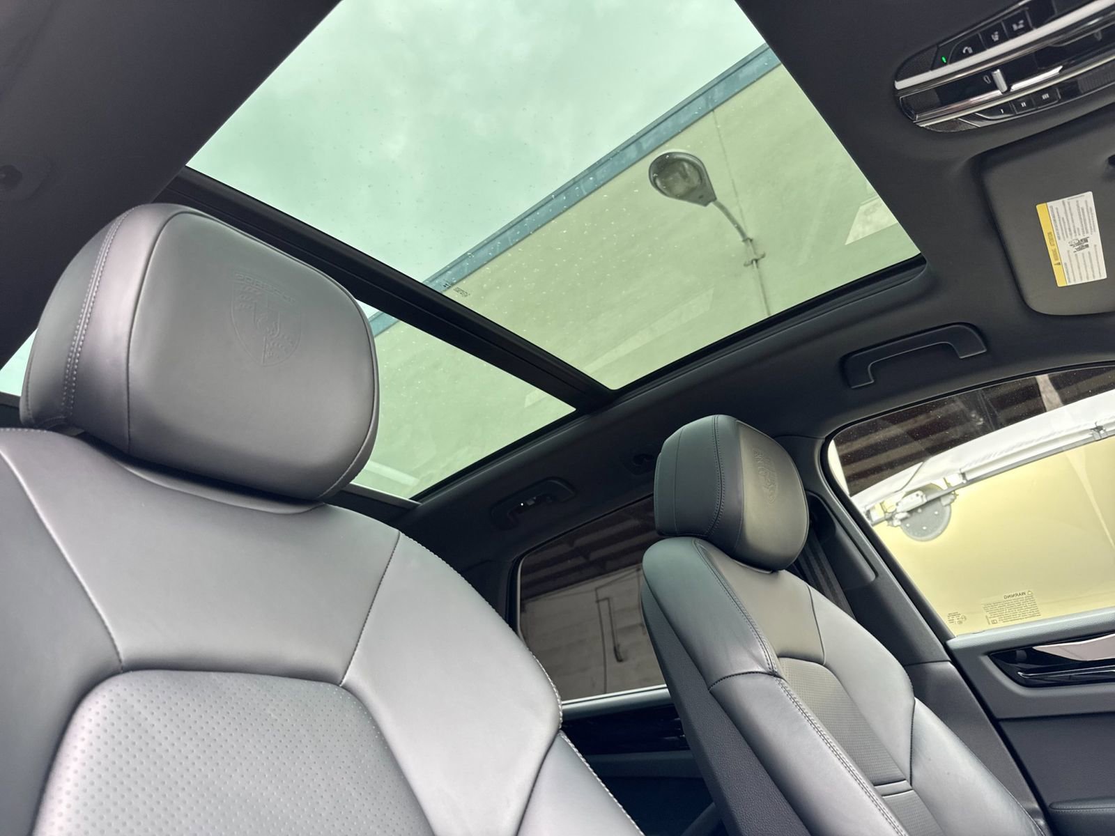 Certified 2023 Porsche Cayenne image 19