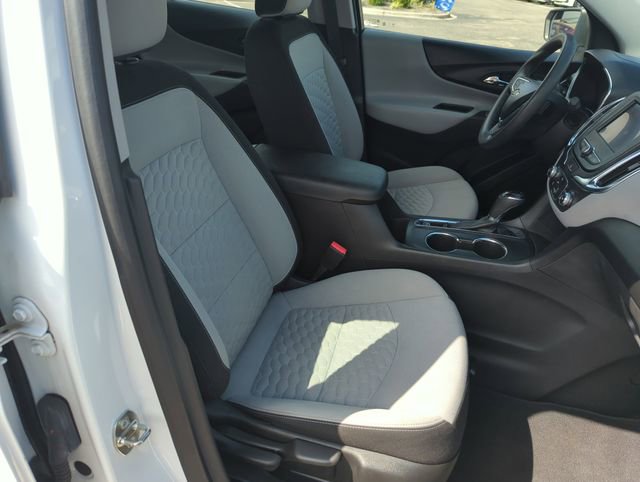 Used 2021 Chevrolet Equinox LS FWD image 33