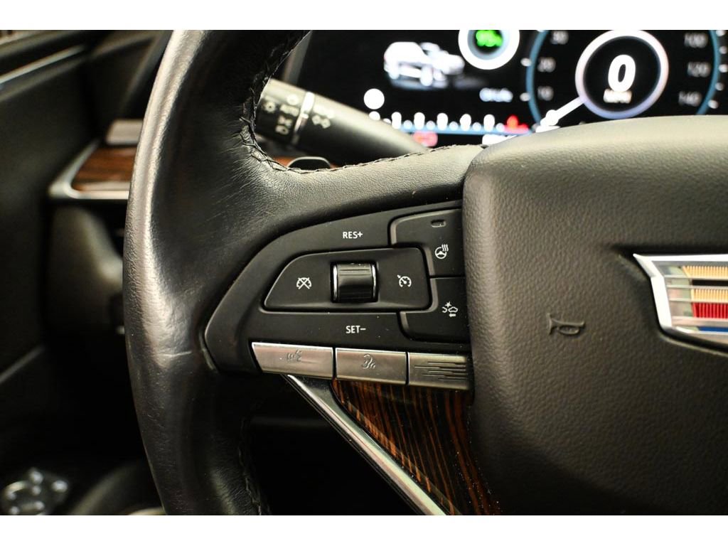 Used 2021 Cadillac Escalade Premium Luxury AWD/4WD image 44