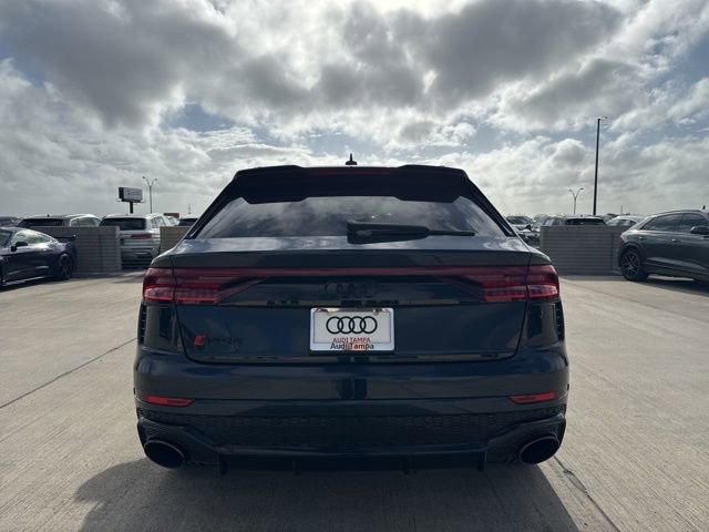 Used 2024 Audi RS Q8 w/ Black Optic Package image 4