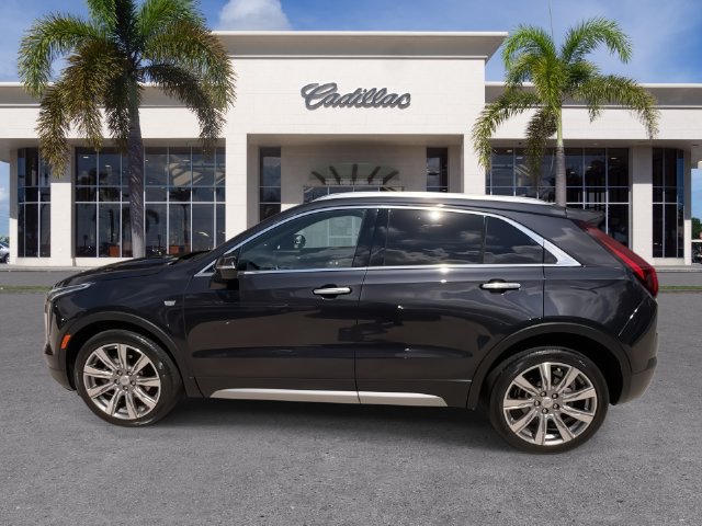 Certified 2023 Cadillac XT4 Premium Luxury w/ Technology Package FWD image 8