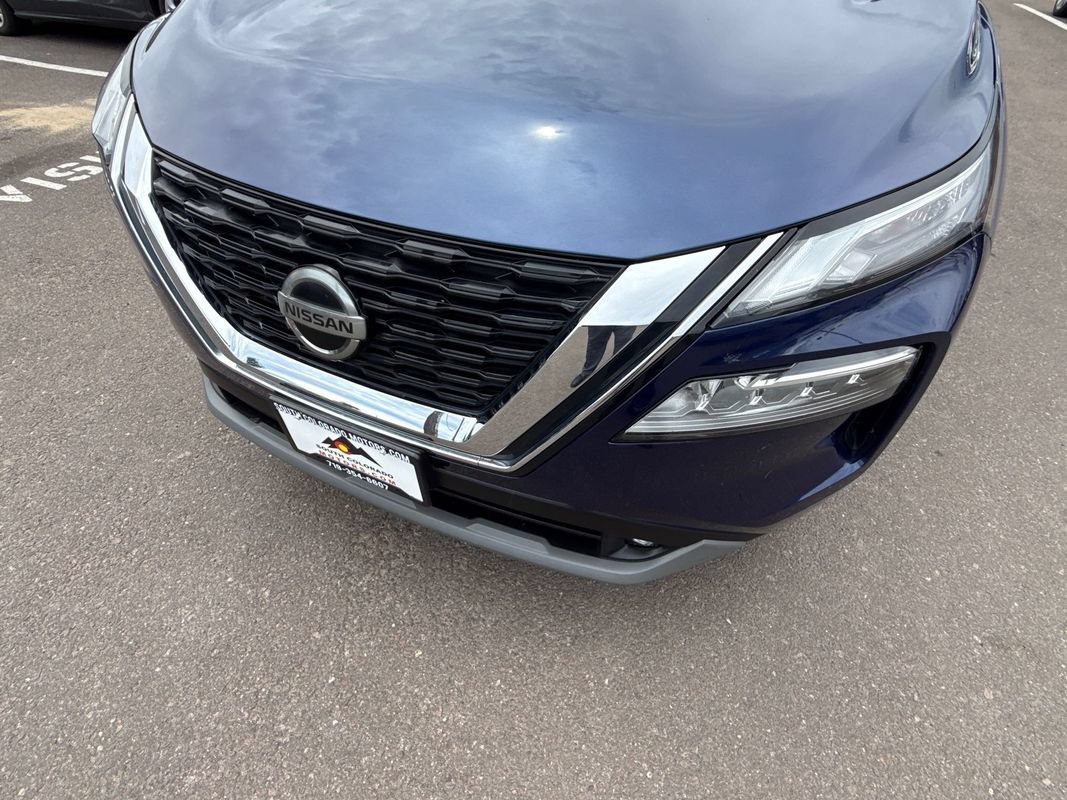 Used 2021 Nissan Rogue SL AWD/4WD image 8