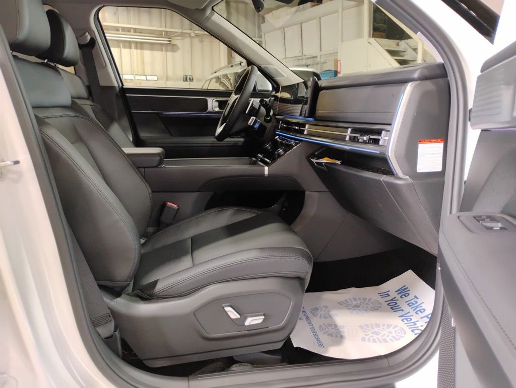 New 2026 Hyundai Santa Fe Limited image 15