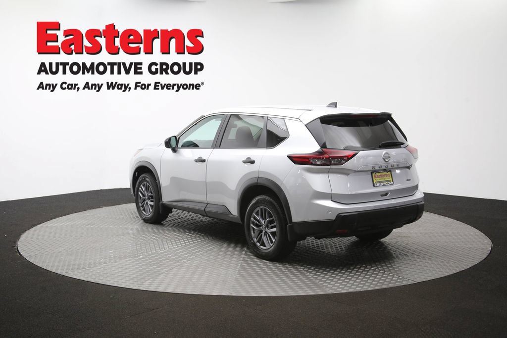 Used 2024 Nissan Rogue S AWD/4WD image 65