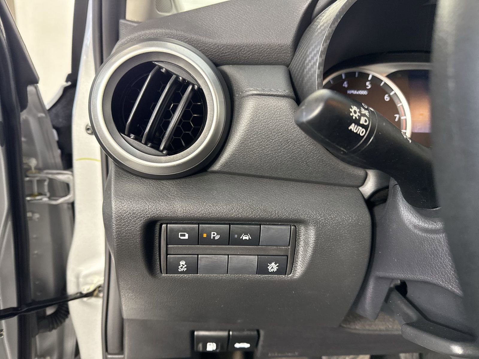 Certified 2025 Nissan Versa S w/ Trunk Package image 16