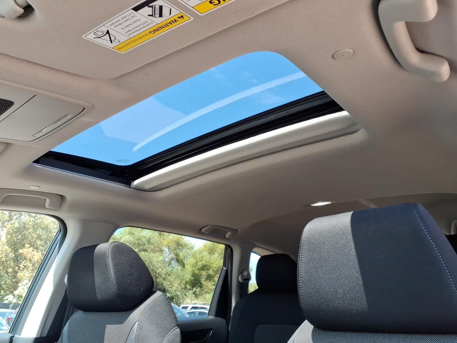 Used 2024 Honda CR-V EX image 15