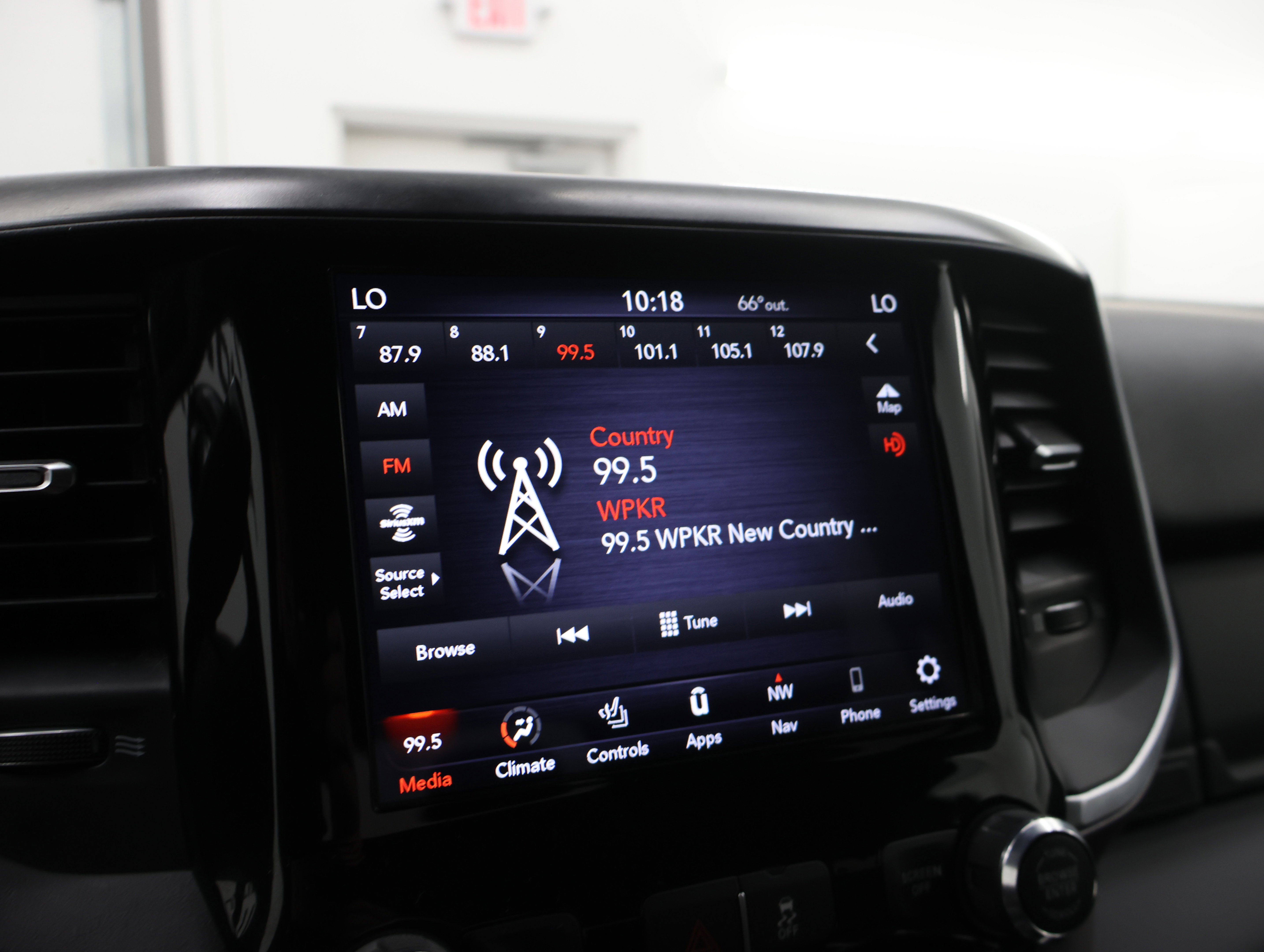 Used 2021 RAM 2500 Big Horn w/ Night Edition AWD/4WD image 48