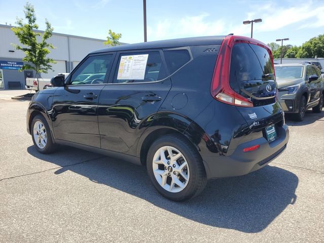 Used 2021 Kia Soul S FWD image 4
