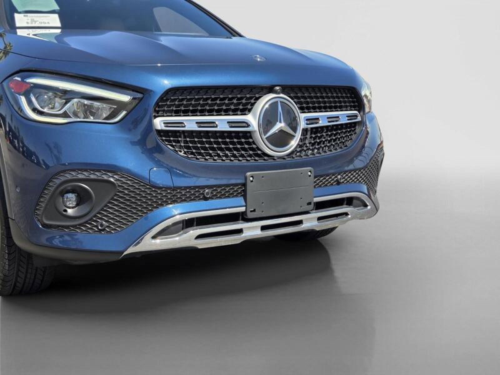 Certified 2021 Mercedes-Benz GLA 250 w/ Premium Package image 9