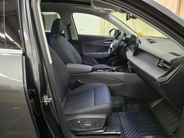 New 2026 Audi Q3 quattro 2.0T AWD/4WD image 38