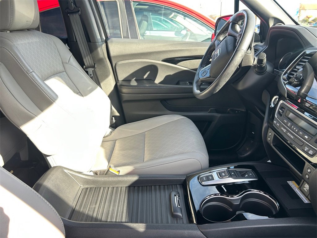 Used 2019 Honda Passport Elite image 28