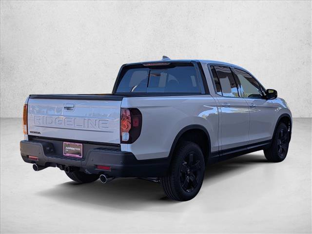 New 2026 Honda Ridgeline Black Edition image 2