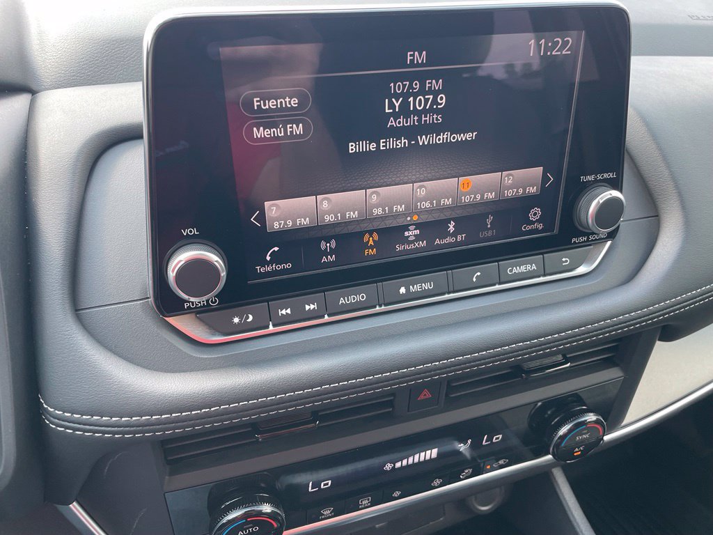 Certified 2026 Nissan Rogue SV FWD image 13