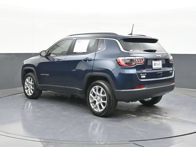 Used 2024 Jeep Compass Latitude AWD/4WD image 9