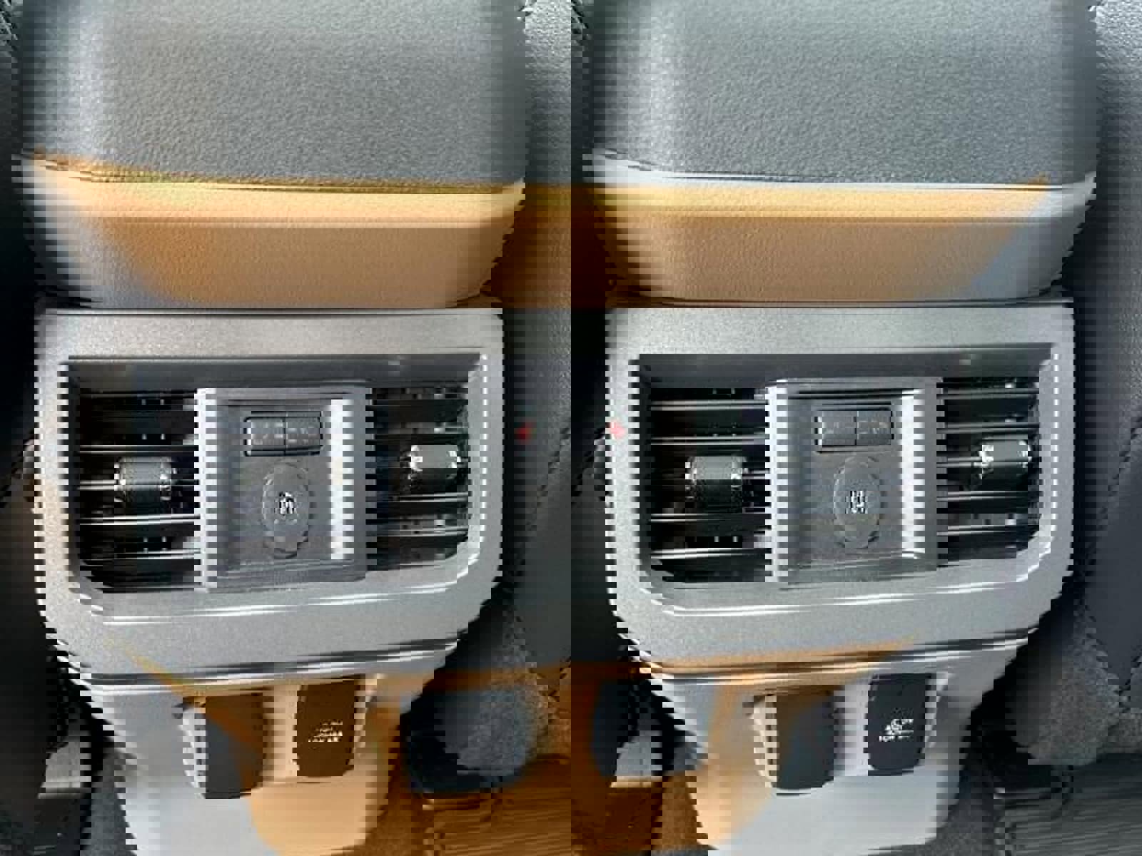 New 2024 Ford F250 Lariat w/ Lariat Ultimate Package image 29