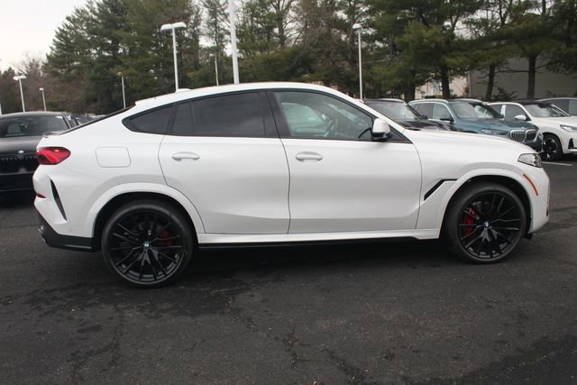 New 2026 BMW X6 xDrive40i w/ Climate Comfort Package image 10