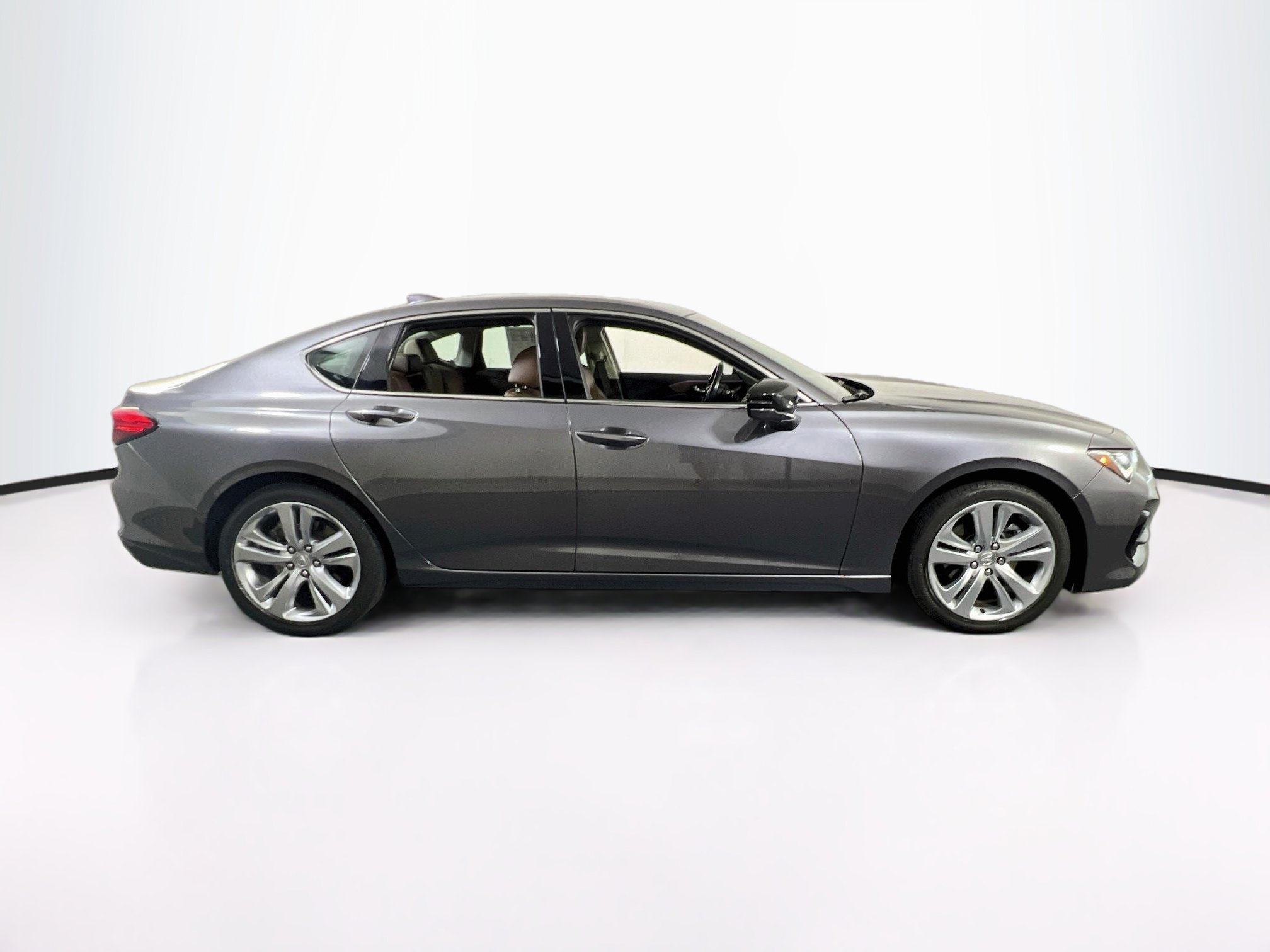 Used 2021 Acura TLX w/ Technology Package FWD image 4