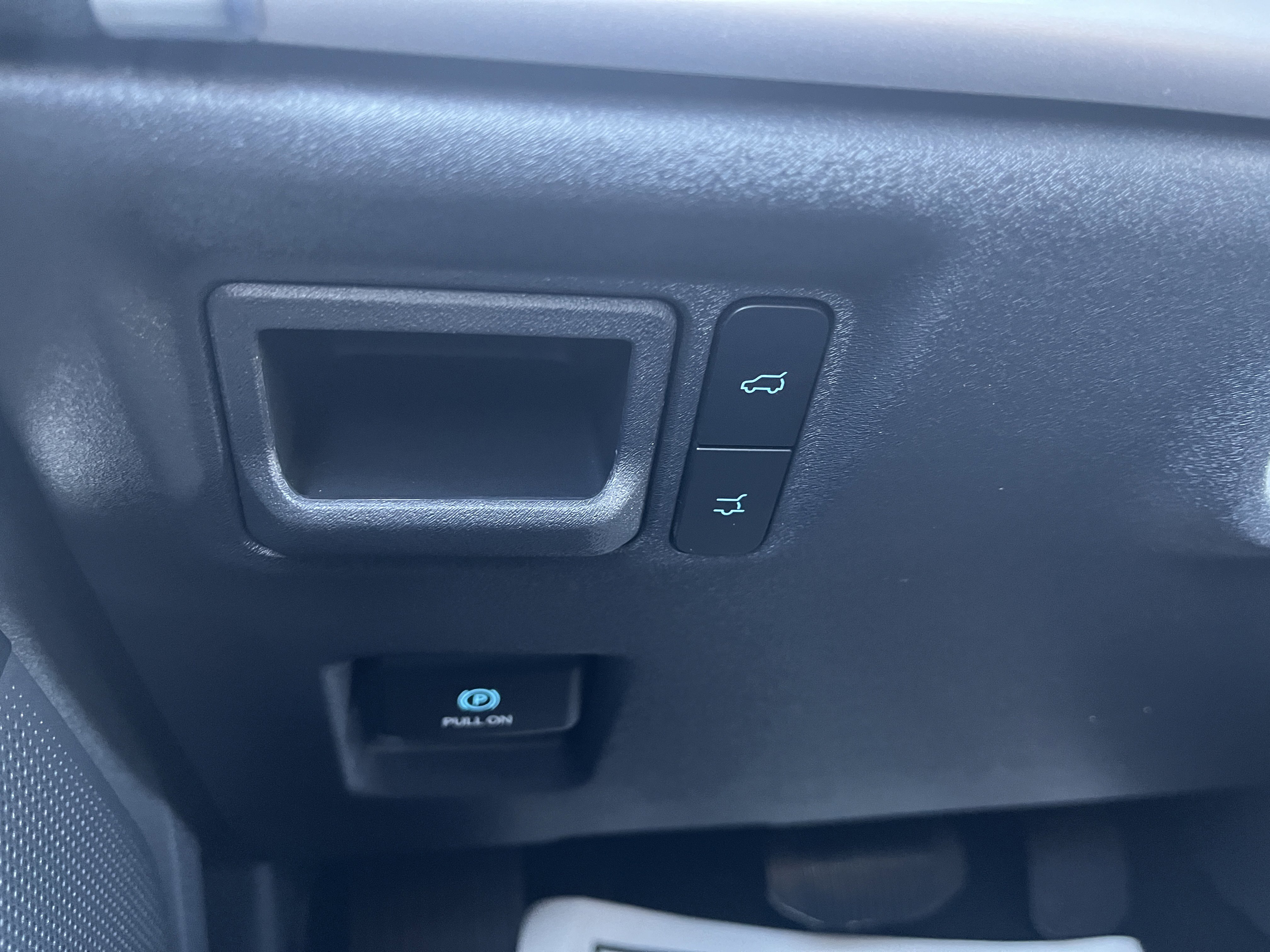 New 2025 Ford Expedition Active image 18