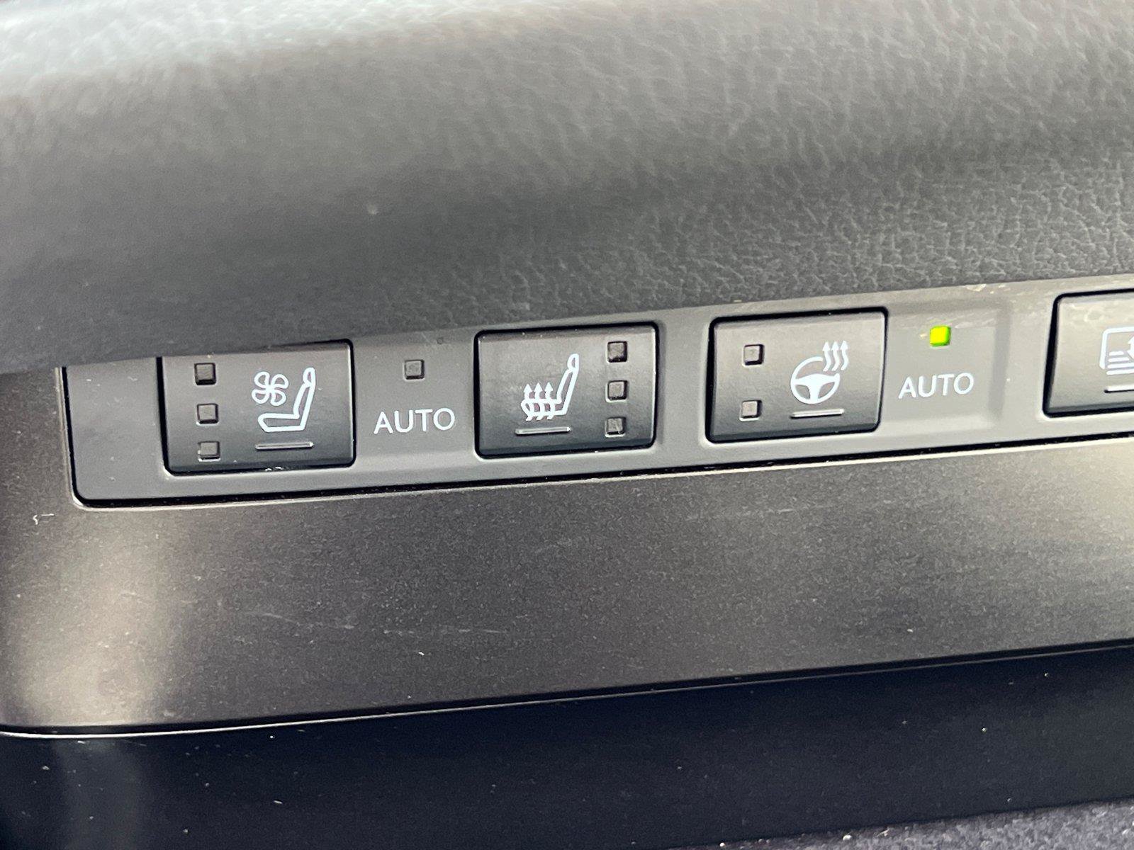 Certified 2024 Lexus ES 350 w/ Technology Package FWD image 30
