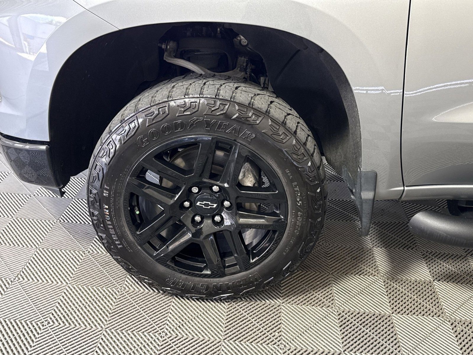 Used 2023 Chevrolet Silverado 1500 LT Trail Boss w/ LT Trail Boss Premium Package AWD/4WD image 12