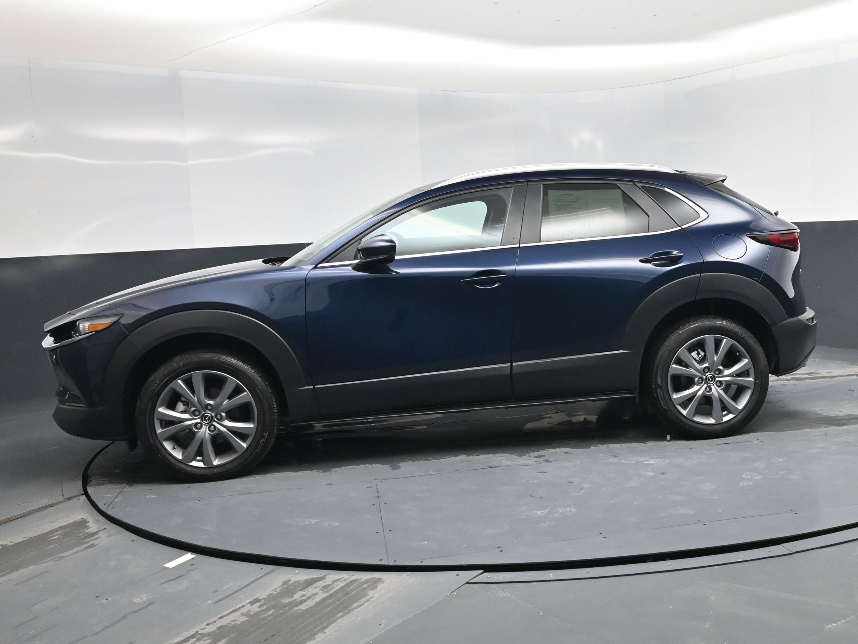 Used 2025 MAZDA CX-30 AWD 2.5 S w/ Preferred Package image 3
