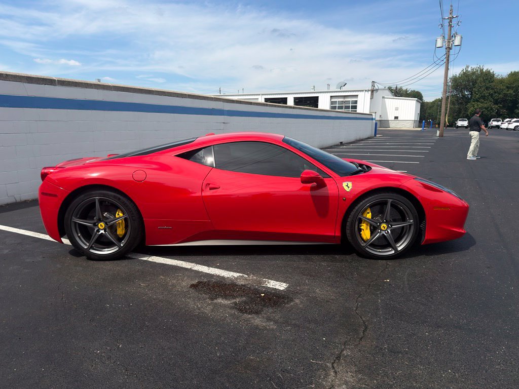 Used 2011 Ferrari 458 Italia Coupe RWD image 6