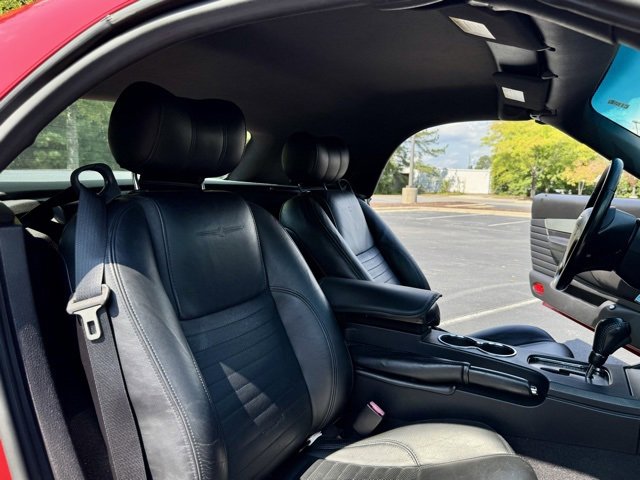 Used 2003 Ford Thunderbird image 24