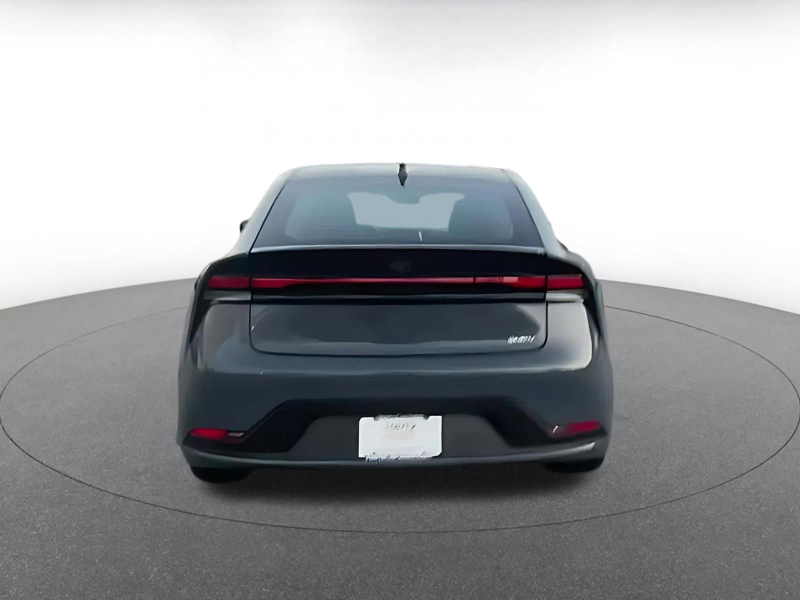 Used 2025 Toyota Prius LE image 7