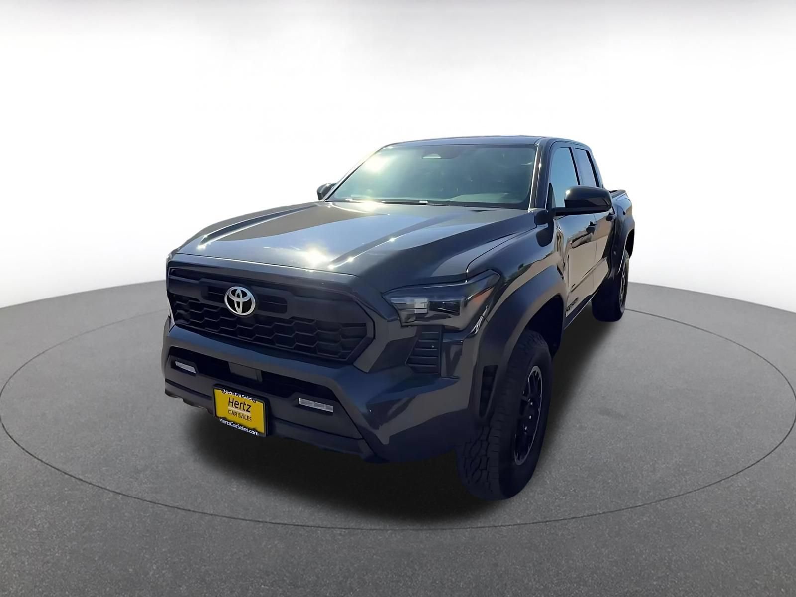 Used 2025 Toyota Tacoma TRD Off-Road AWD/4WD image 6