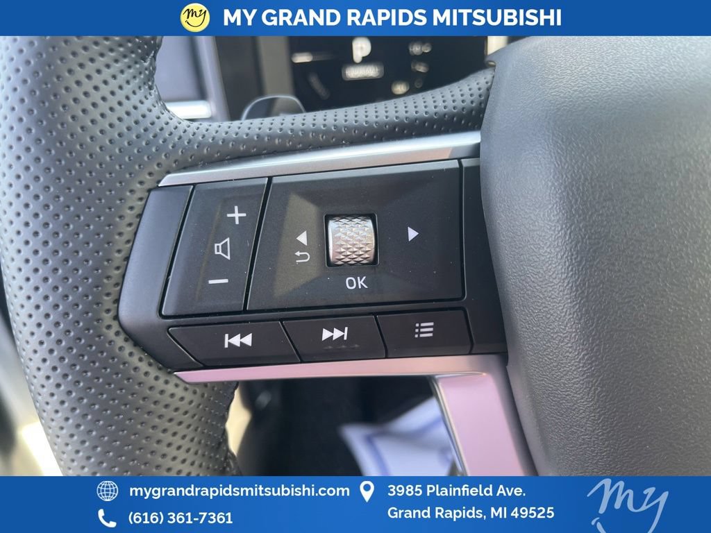 New 2026 Mitsubishi Outlander SE AWD/4WD image 15