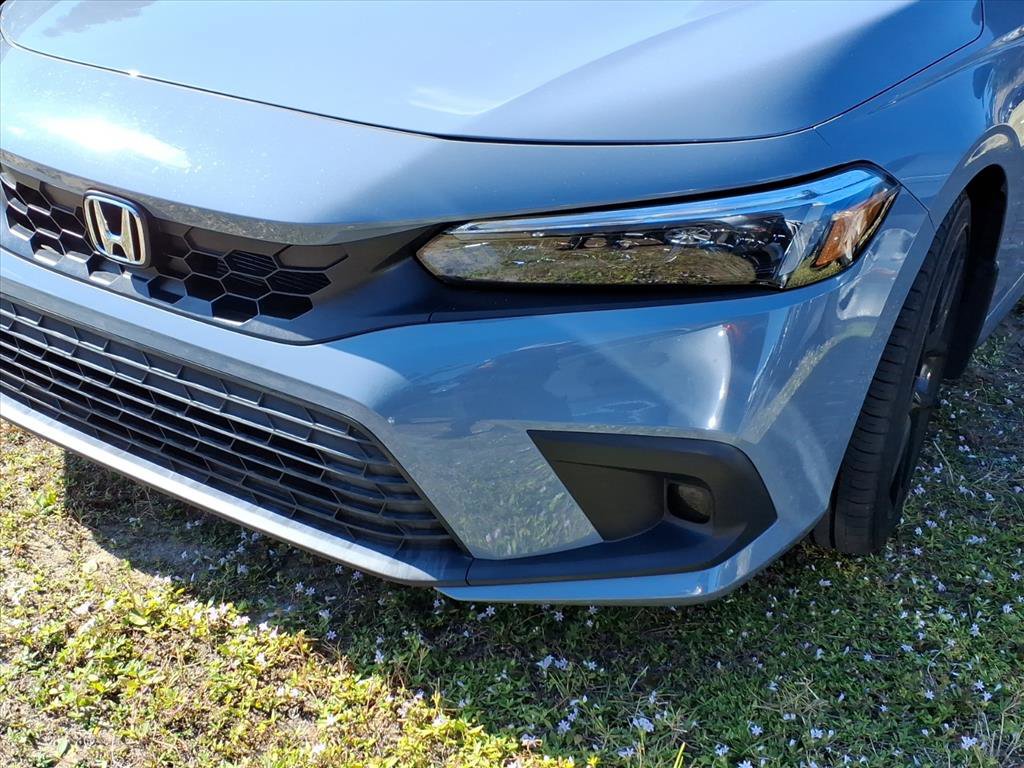 Used 2023 Honda Civic Sport image 4