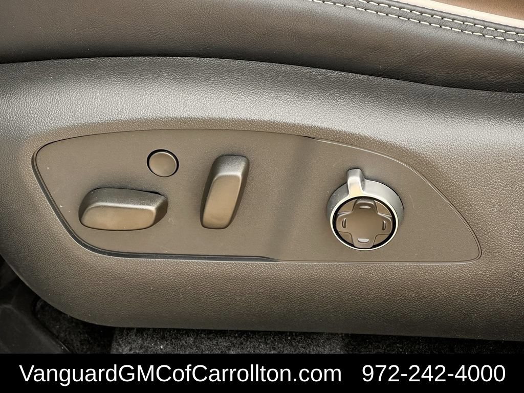 New 2026 GMC Acadia Denali Ultimate w/ LPO, Floor Liner Package AWD/4WD image 20