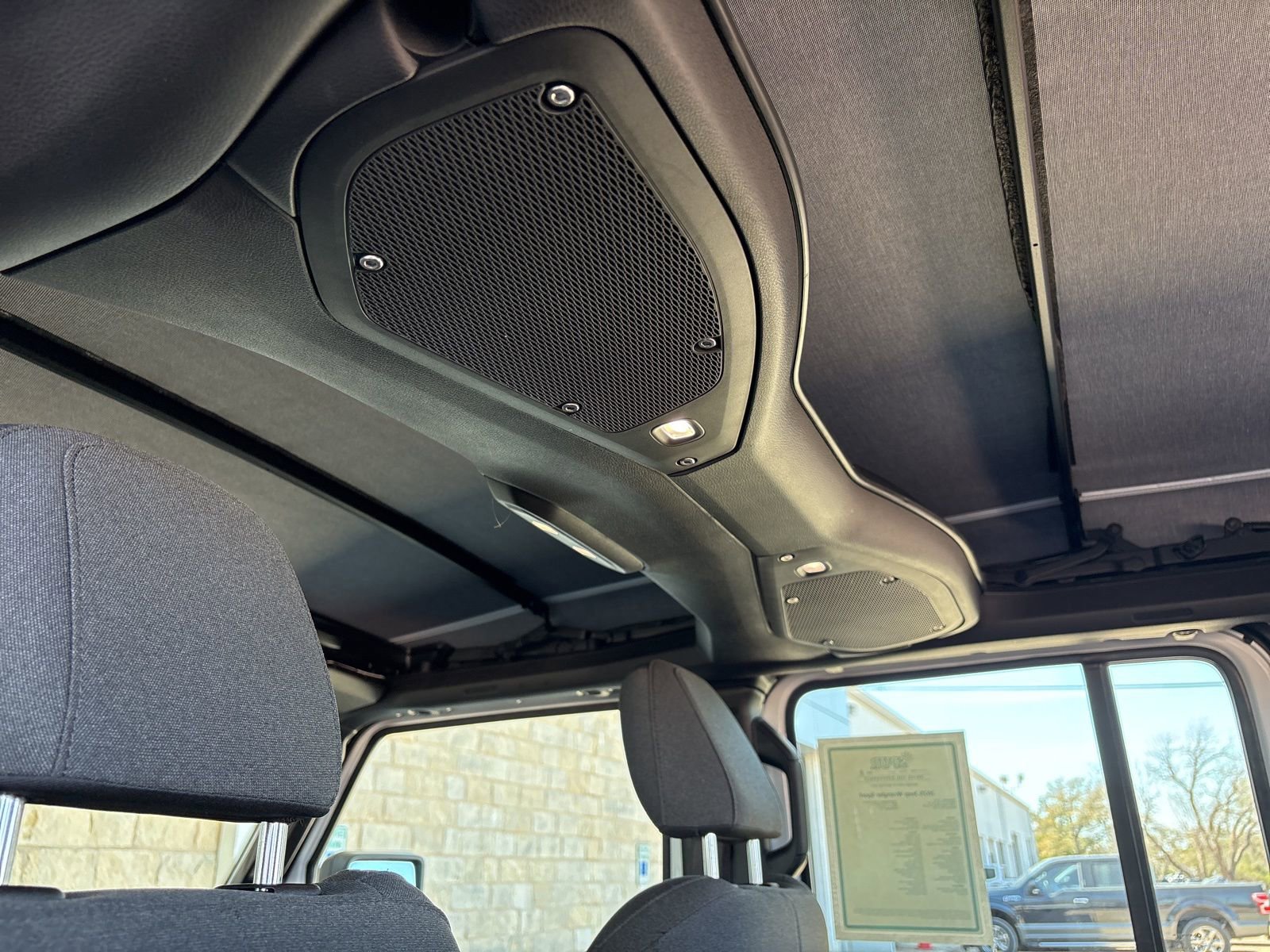 Used 2025 Jeep Wrangler Unlimited Sport AWD/4WD image 13
