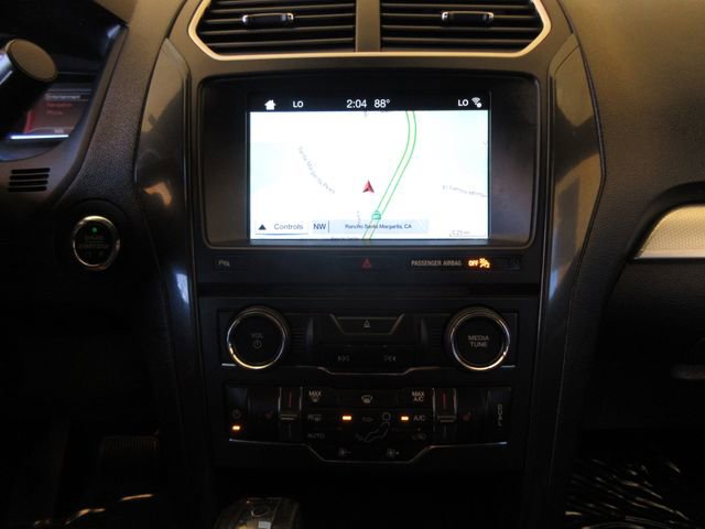 Used 2017 Ford Explorer XLT w/ Equipment Group 202A image 18