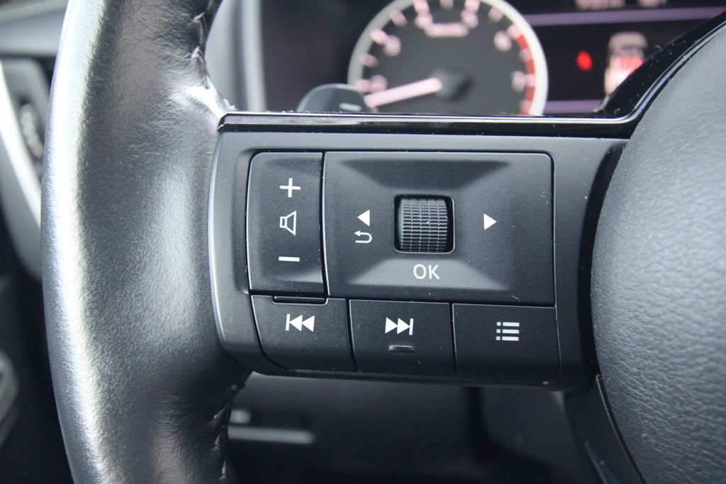 Used 2023 Nissan Rogue SV w/ SV Premium B Package AWD/4WD image 20