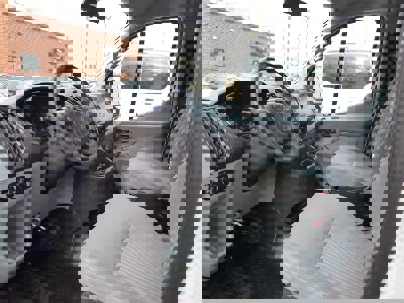 Used 2015 Ford Transit 350 XL image 15