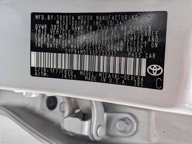 Used 2025 Toyota Corolla LE image 23